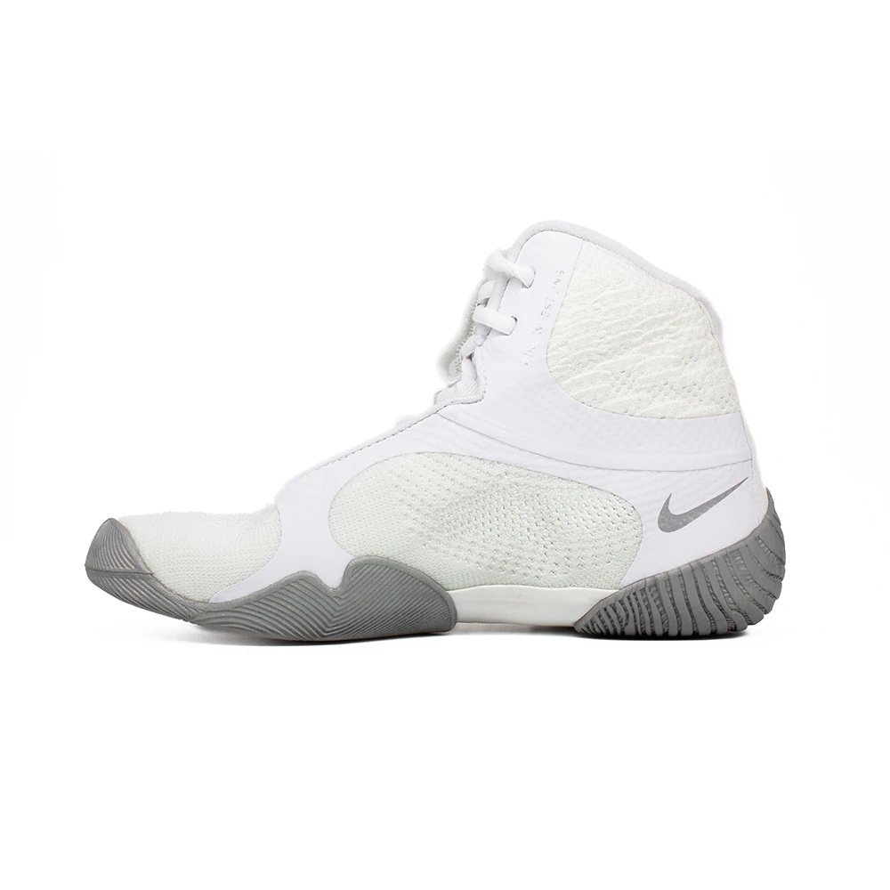 Борцовки Nike Tawa (белые)